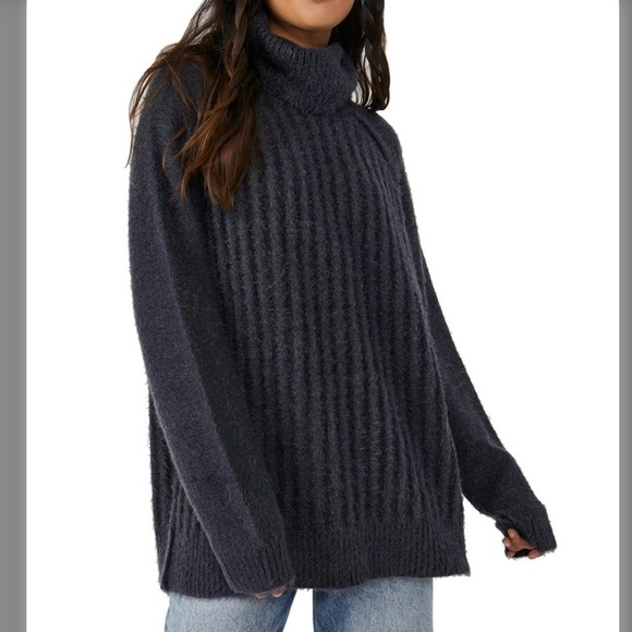 Free People Big City Turtleneck Sweater L Charcoal Soft Cozy Fall Winter Classic - Picture 2 of 13